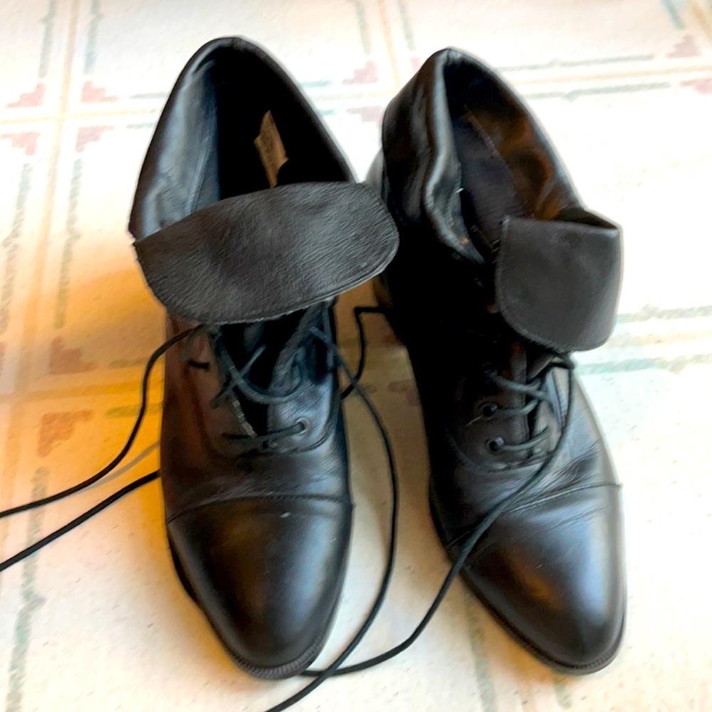 Women’s lace up dress black ankle bots unlined low heel